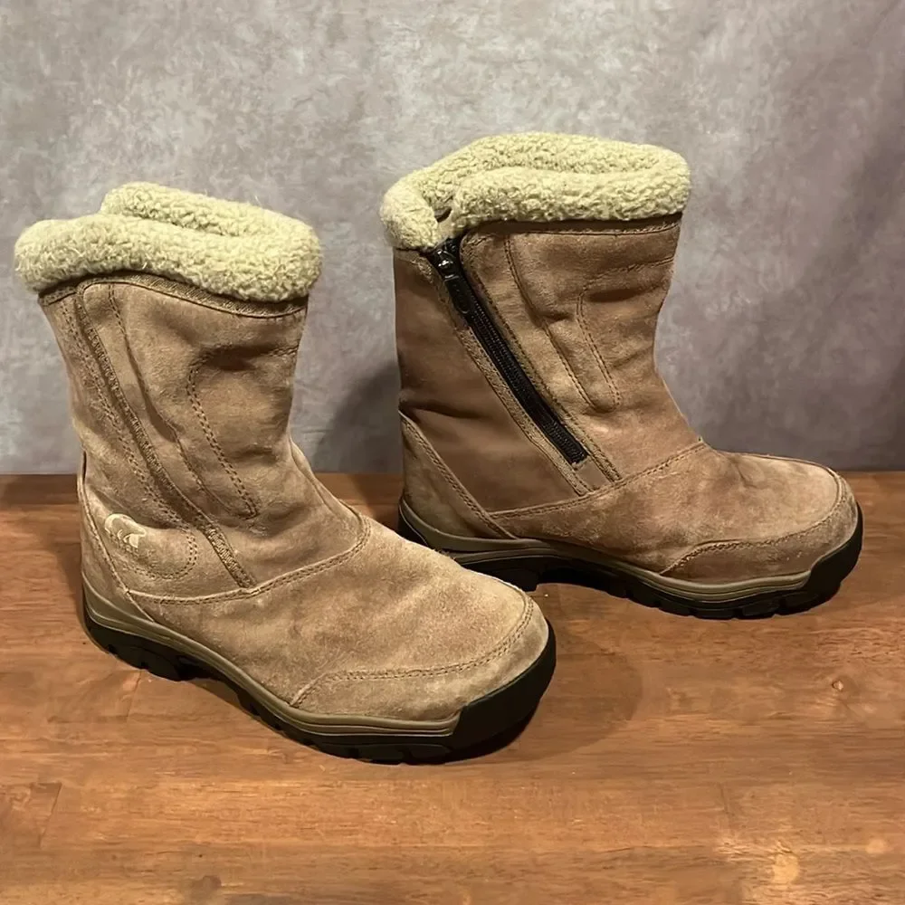Sorel Women's Waterfall NL1964 Suede Winter Snow Boot Flax tan color size 7